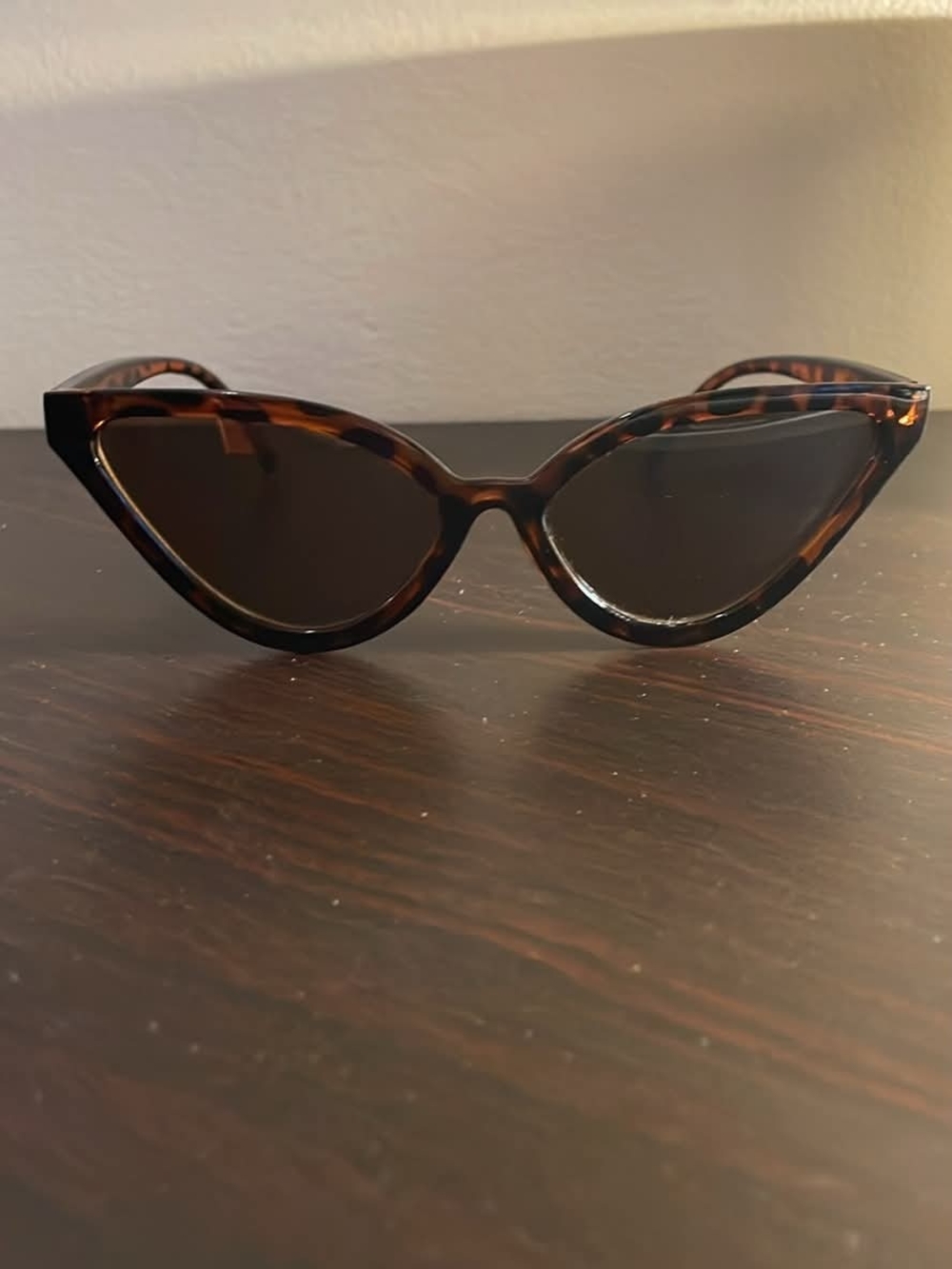 Tortoiseshell Cat Eye Sunglasses - Brown